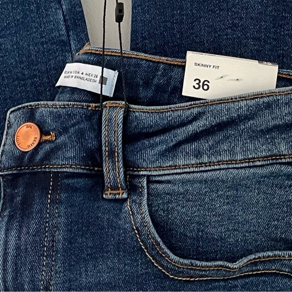Zara Jeans - Picture 2 of 2